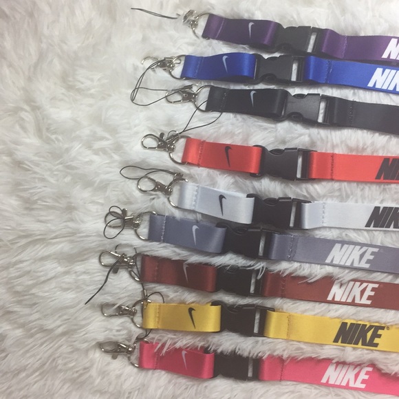 SOLD! Nike land yard - Picture 4 of 7